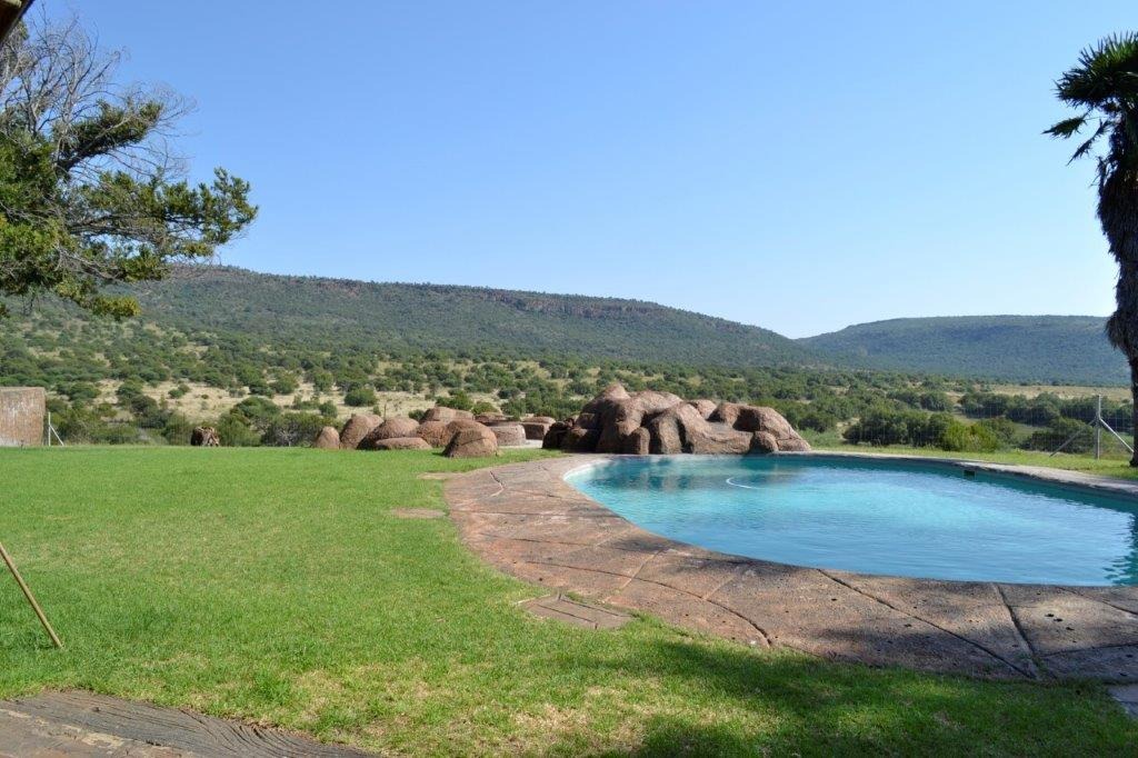 5 Bedroom Property for Sale in Lindleyspoort North West